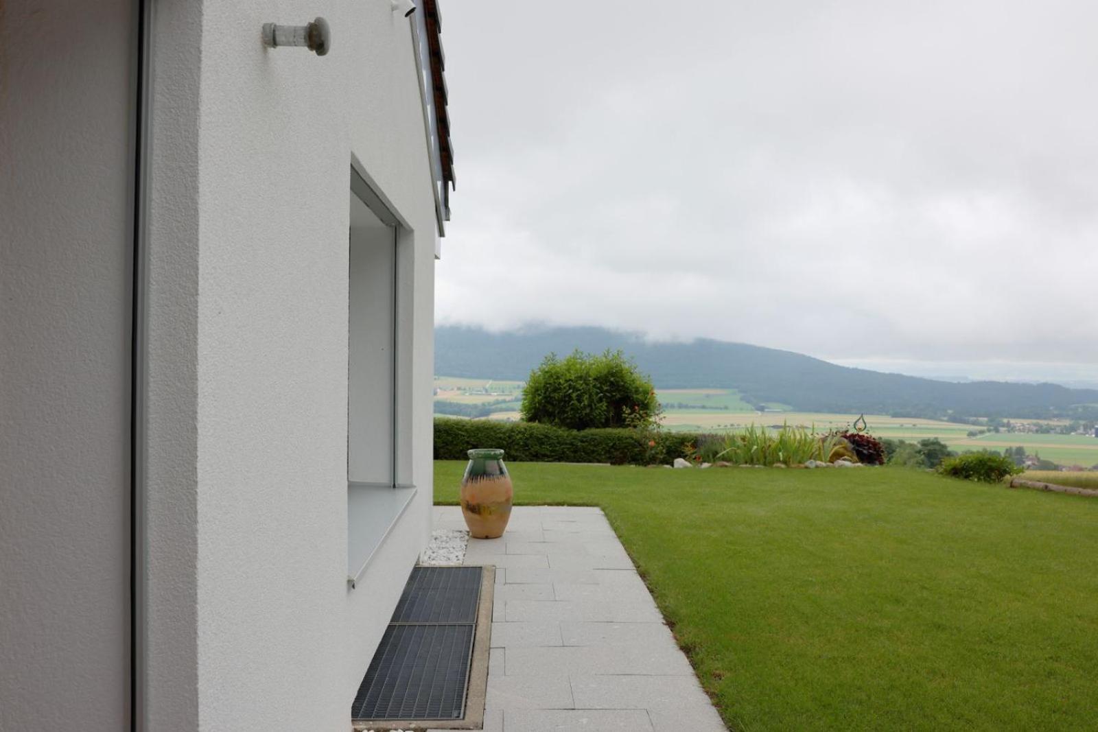 Villa Avec Vue Sur La Vallee Les Hauts-Geneveys Exterior photo